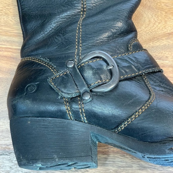 BORN Leather Black Boots with Brown Contrasting Stitching Metal Buckle Moto sz 7 - Picture 3 of 14